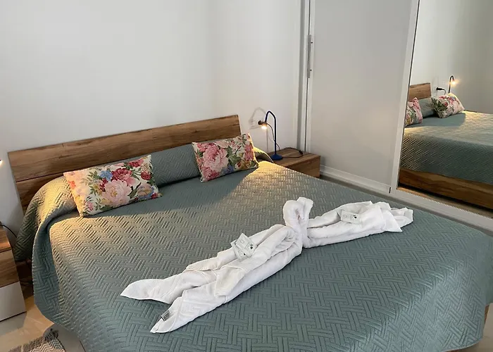 Edificio Raso De La Bruma Apartament