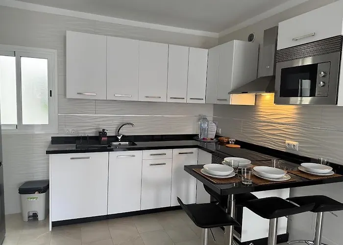 Edificio Raso De La Bruma Santa Cruz de Tenerife