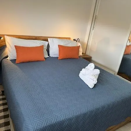 Edificio Raso De La Bruma Apartament