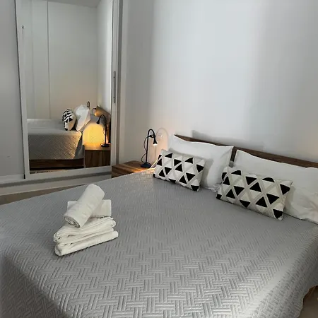 Edificio Raso De La Bruma Apartament