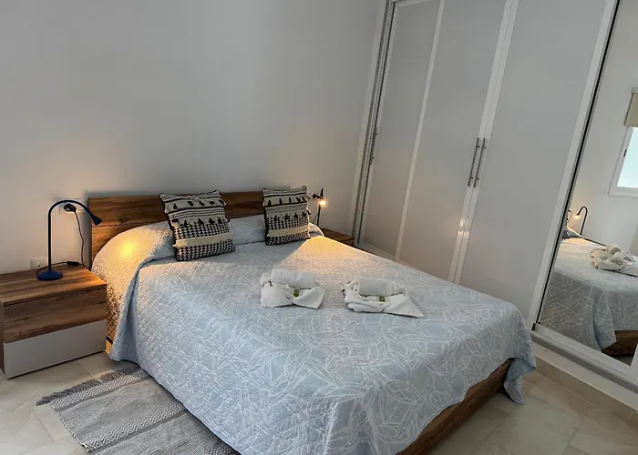 Edificio Raso De La Bruma Apartment *